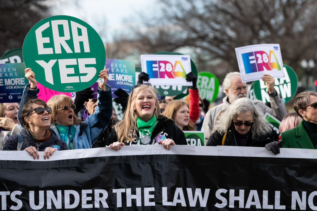 Gender pay gap in the U.S. widens for the first time in 20 years